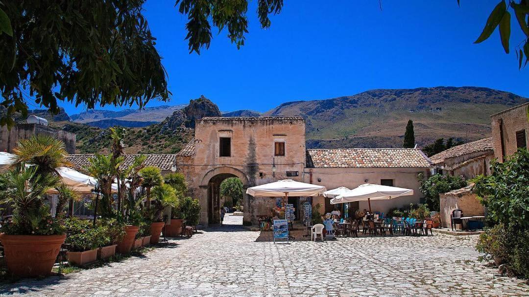 Casa Vacanza Corallo Кастелламмаре-дель-Гольфо Екстер'єр фото